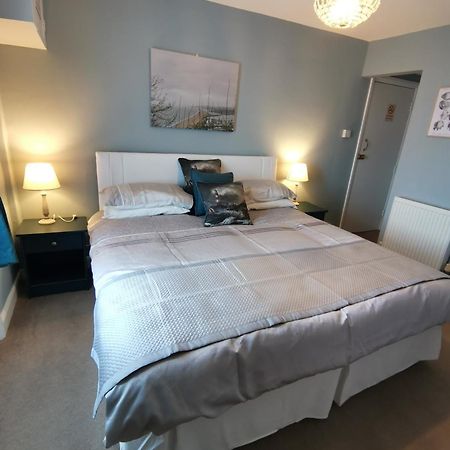 Greenlands Guest House ويموث الغرفة الصورة